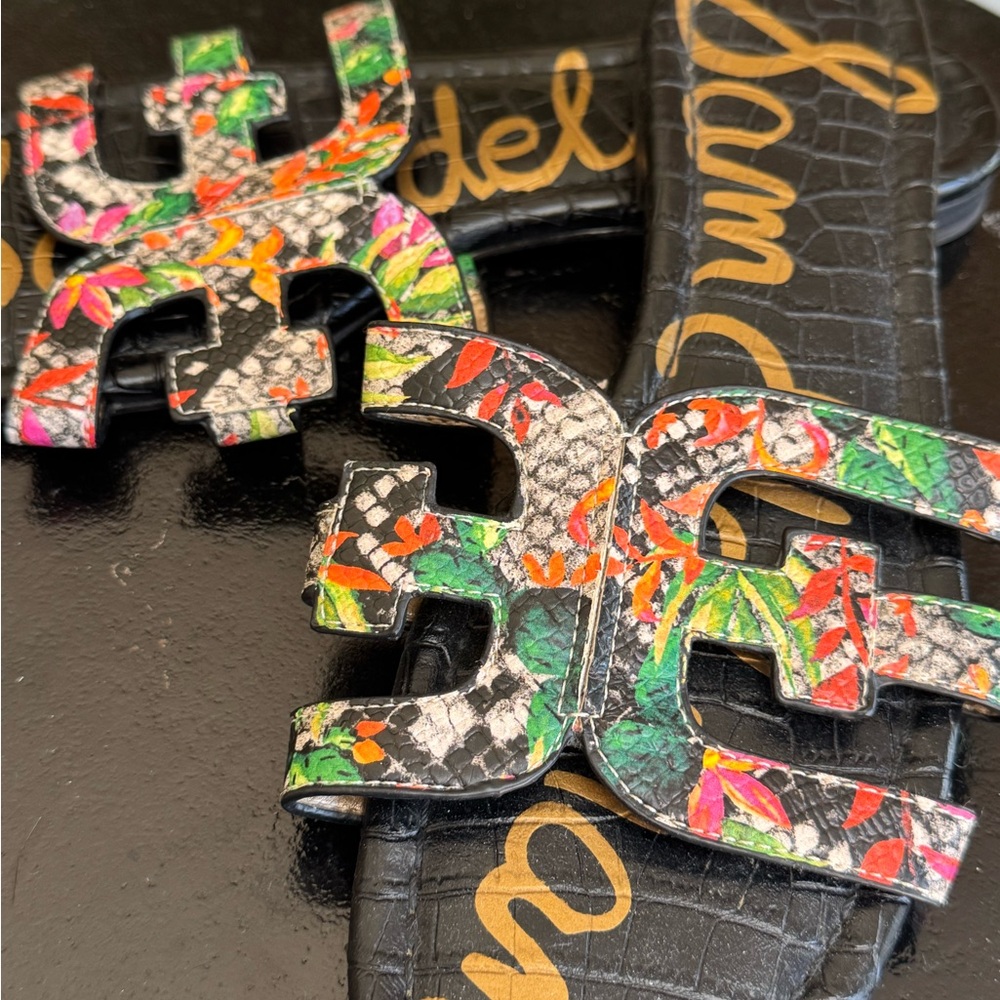 Sam Edelman BAY Black Croc Slide Sandals with Multicolor Logo Cutout - 8 - Picture 3 of 4
